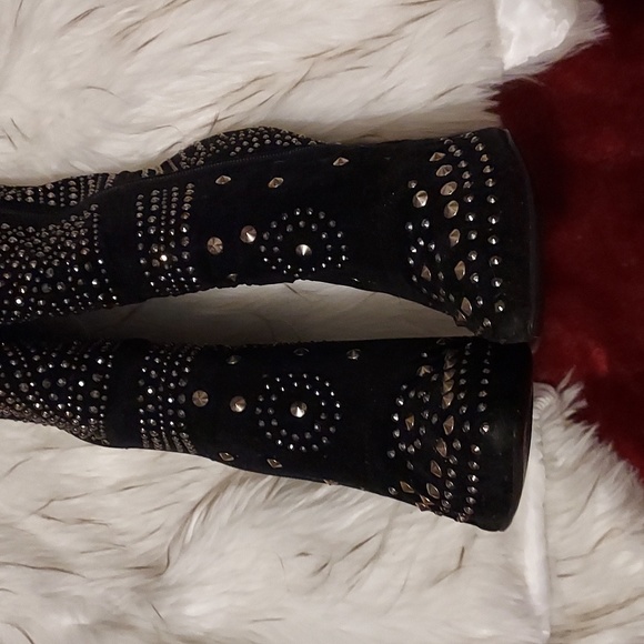 Olivia Miller velvet studded boots - Picture 6 of 6